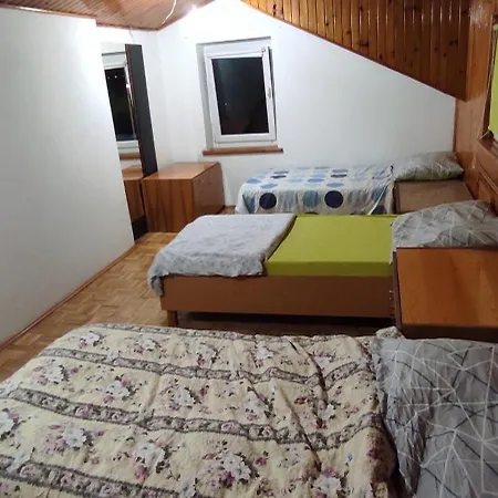 Adam Piwnica Wrocław